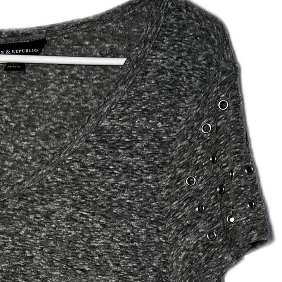 - Rock & Republic Short-sleeve embellished top Women’s XL - Picture 2 of 8